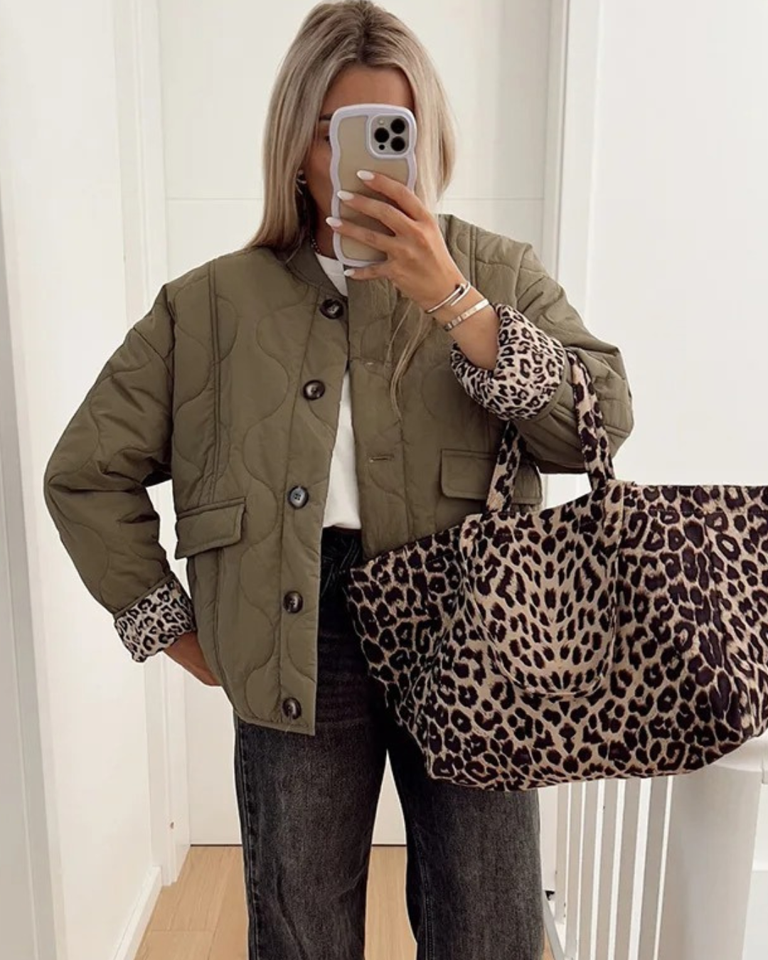 Beatriz - Chaqueta con forro de leopardo