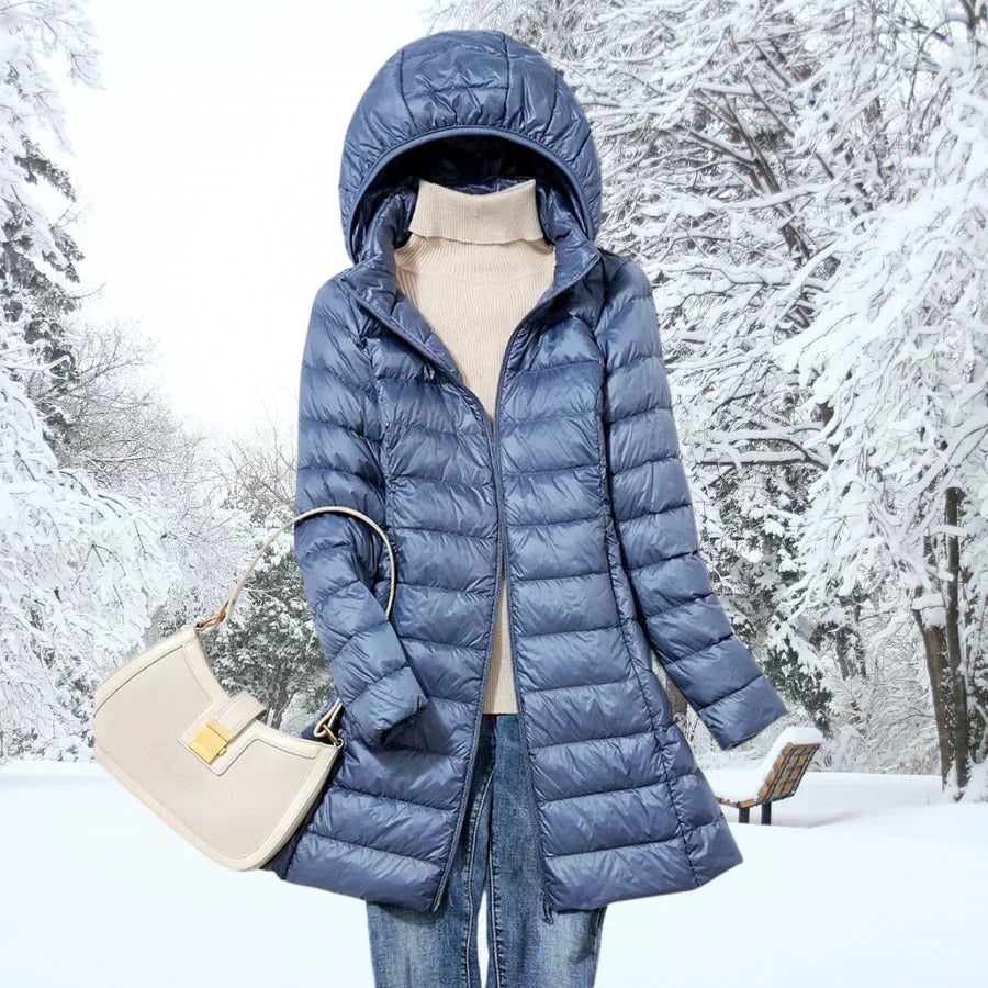 Livia - Chaqueta Ultra Ligera con Silueta Elegante