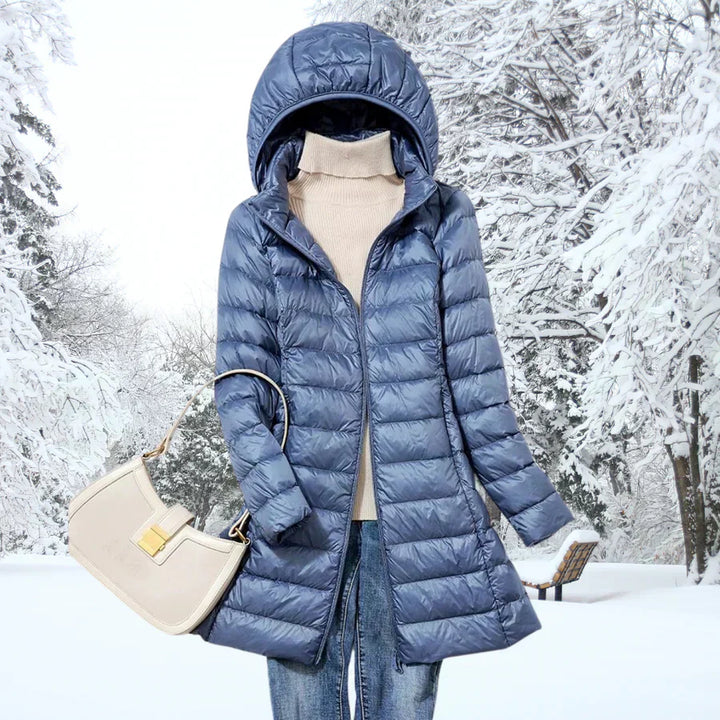 Livia - Chaqueta Ultra Ligera con Silueta Elegante