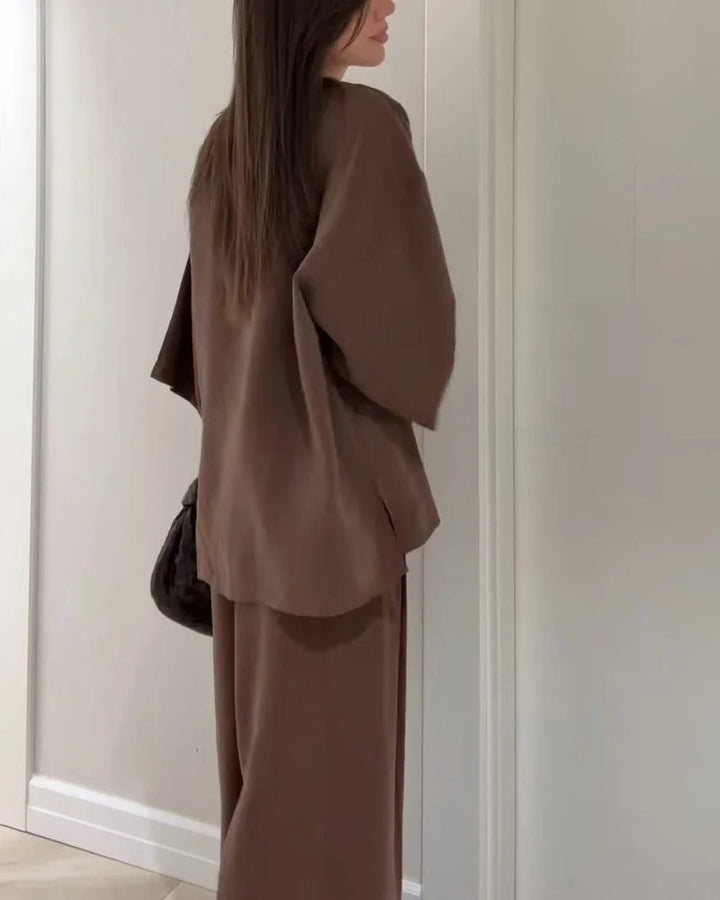 Céline | Conjunto coordinado con escote en V